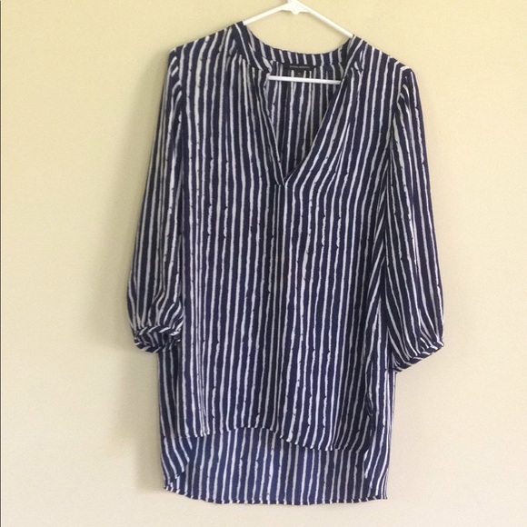 Banana Republic Tops - Banana republic stripes shirt❤️